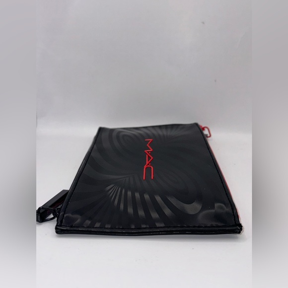 S.) EUC- MAC Double Sided Make Up pouch - Picture 8 of 10